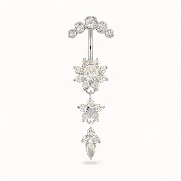 Piercing para ombligo de triple flor • Titanio
